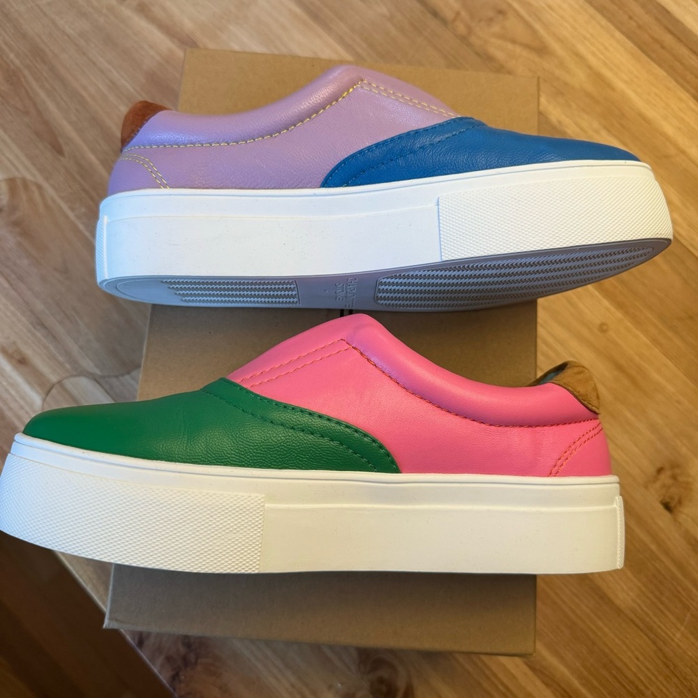 PRIDE Charlotte Stone Arianne colorful flats Carnival size 7 mismatched sneakers - Picture 12 of 16
